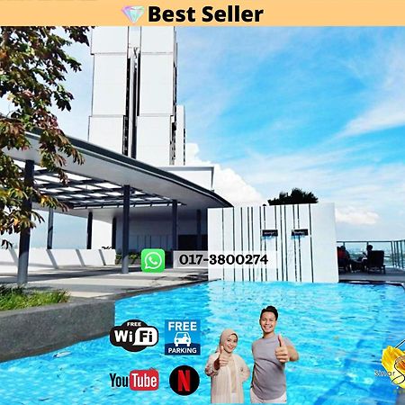 Sinar Rasa Homestay At I-Soho, I-City Шах Алам Екстериор снимка Sky Pool