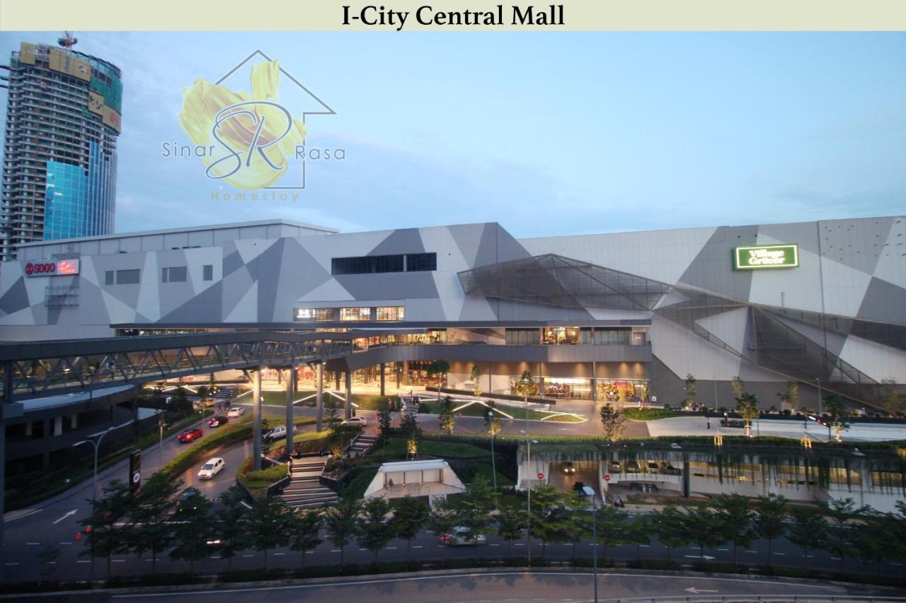 Sinar Rasa Homestay At I-Soho, I-City Шах Алам Екстериор снимка I-City Central Mall