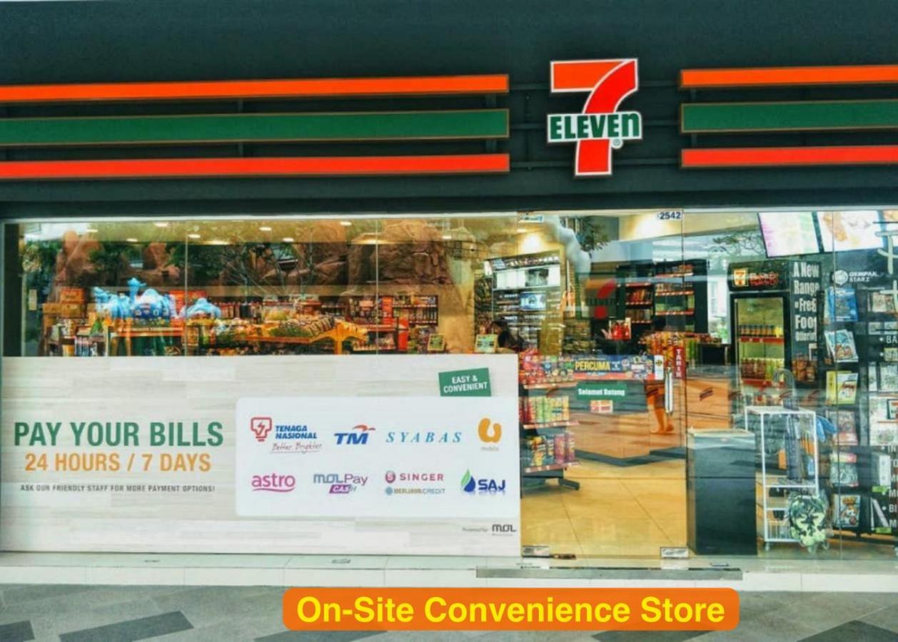 Sinar Rasa Homestay At I-Soho, I-City Шах Алам Екстериор снимка 7-Eleven On-Site Convenience Store