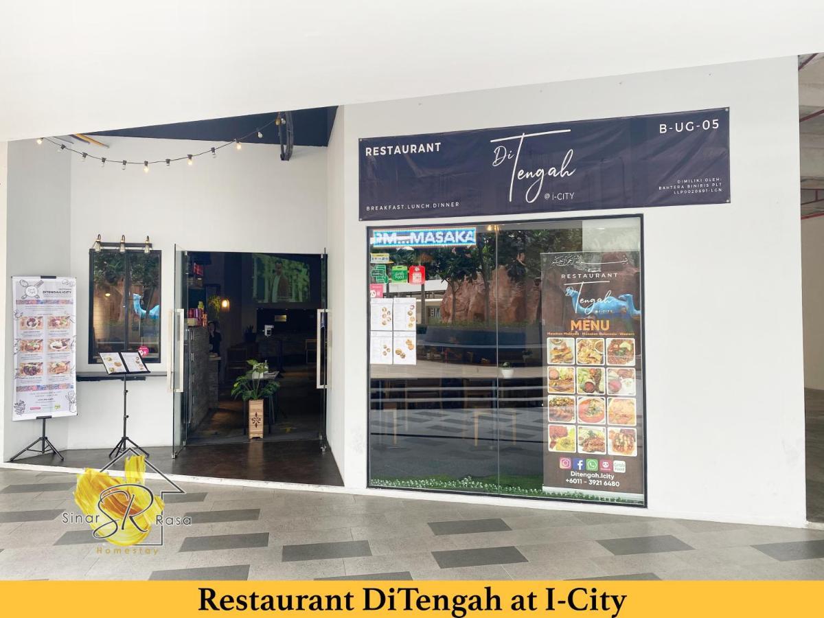 Sinar Rasa Homestay At I-Soho, I-City Шах Алам Екстериор снимка Restaurant Di Tengah at I-City